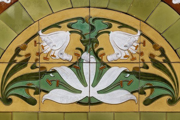 Art Deco tiled image with lilies