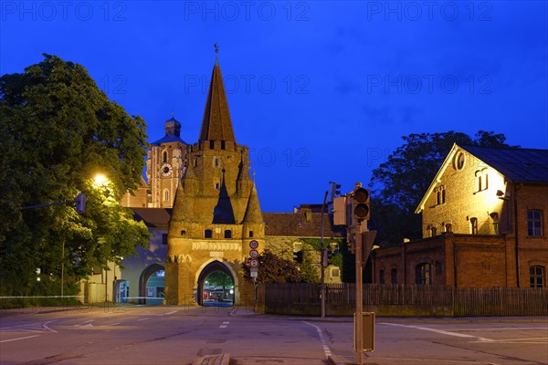 Kreuztor gate in front of the tower of the Minister to our Dear and Beautiful Lady