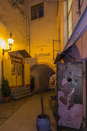 Saikang alley in the evening