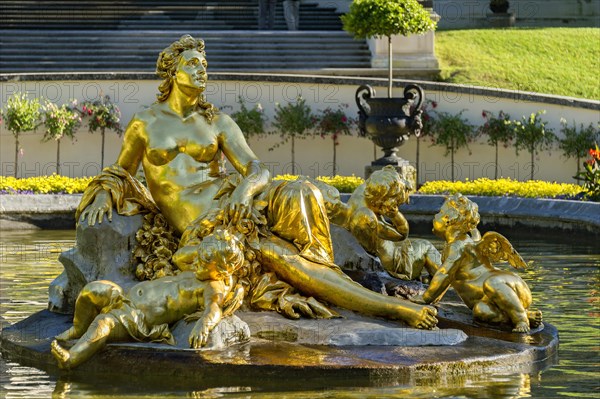 Flora Fountain surrounded by a water basin