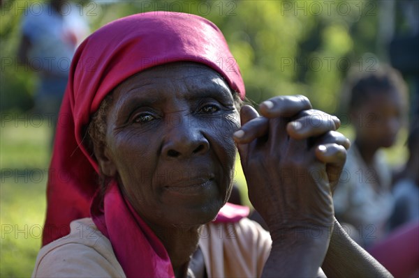 Old woman Tchawa