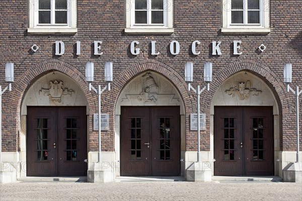 Die Glocke concert hall