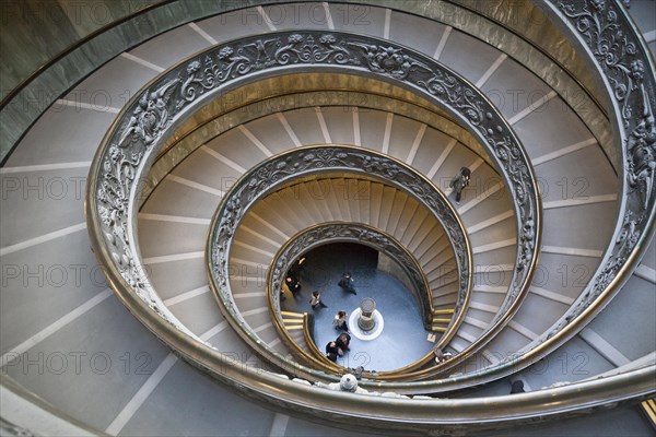 Spiral staircase by Giuseppe Momo