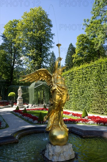 Golden fountain figure of the goddess Fama