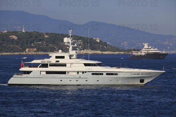 Codecasa motor yacht Ol Mi Da at Cap Martin