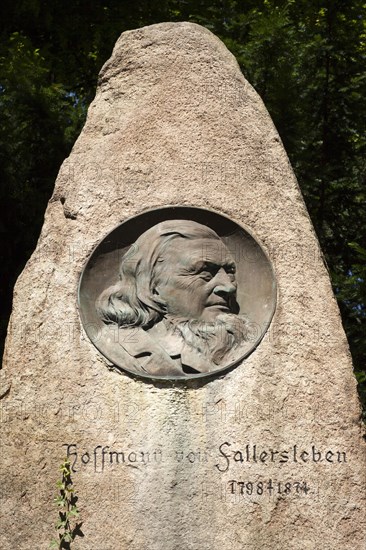 Memorial stone
