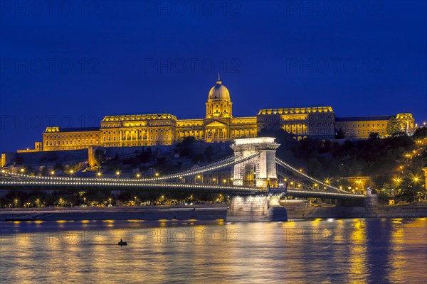 Chain Bridge with castle hill at the blue hour