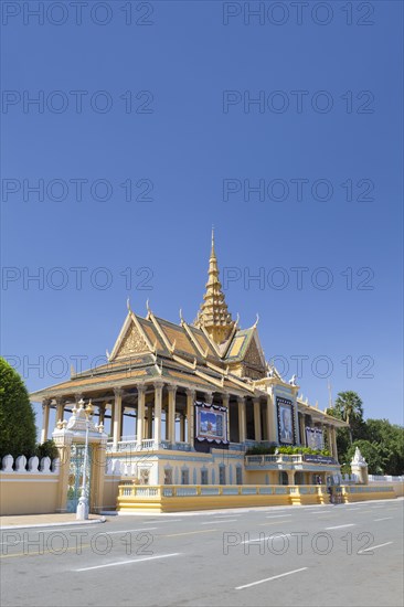 The Preah Thineang Chan Chhaya or Moonlight Pavilion
