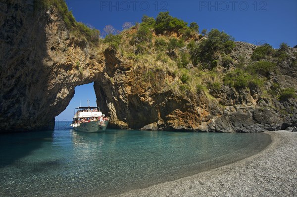 Excursion boat