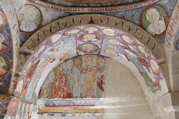 Frescoes in El Nazar Church