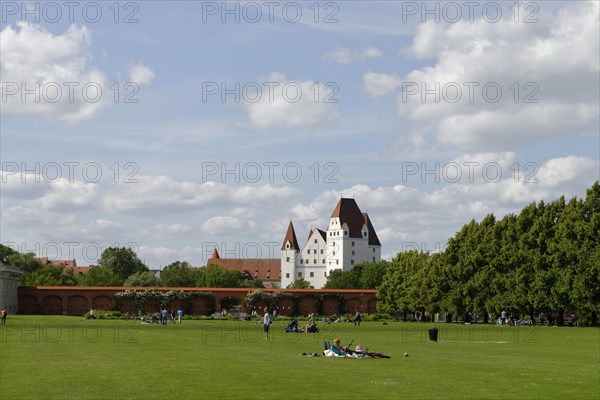 New Castle seen from Klenzepark