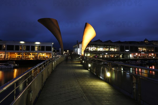 Pero's Bridge