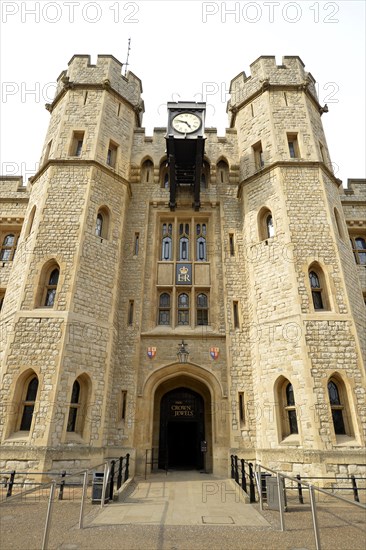 Waterloo Barracks with the Jewel House