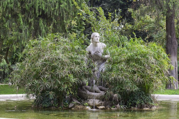Fountain in the park at the Pincio