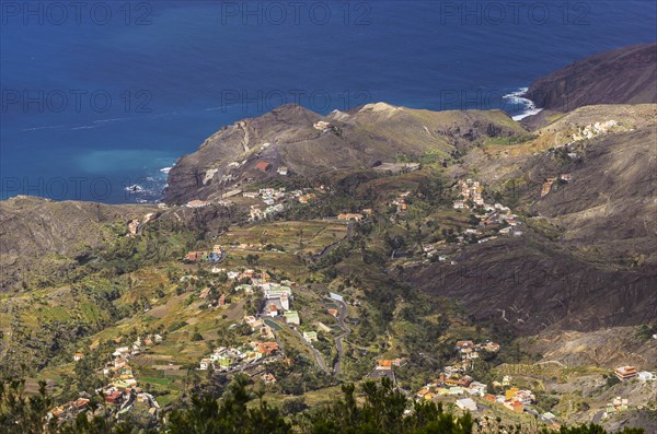 View of the valley and the sea