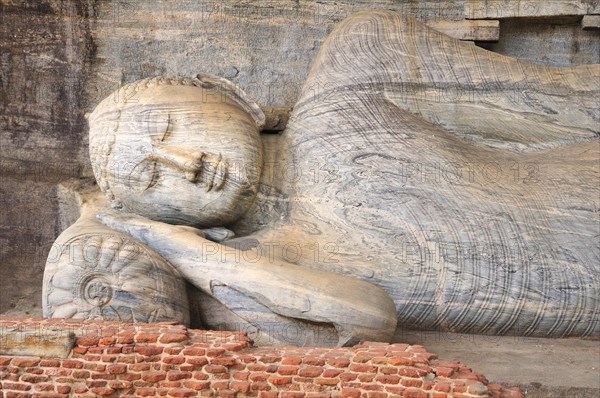 Reclining Buddha