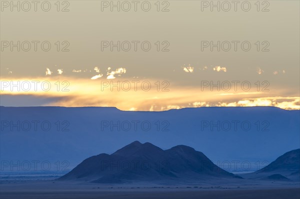Sunrise over the Tsauchab Valley