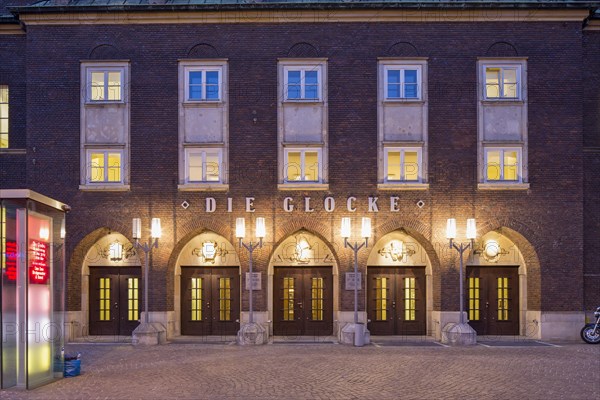 Die Glocke concert hall