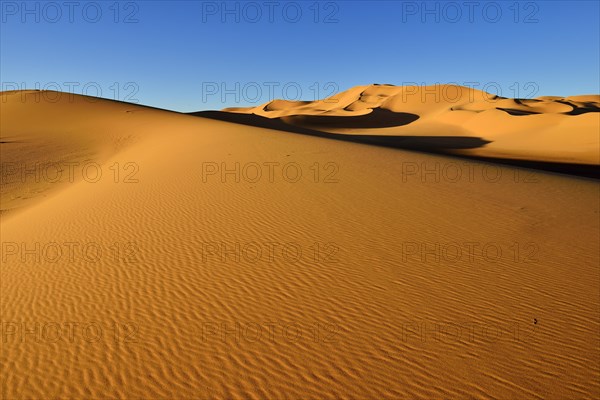Sand dunes at Erg Takaraft
