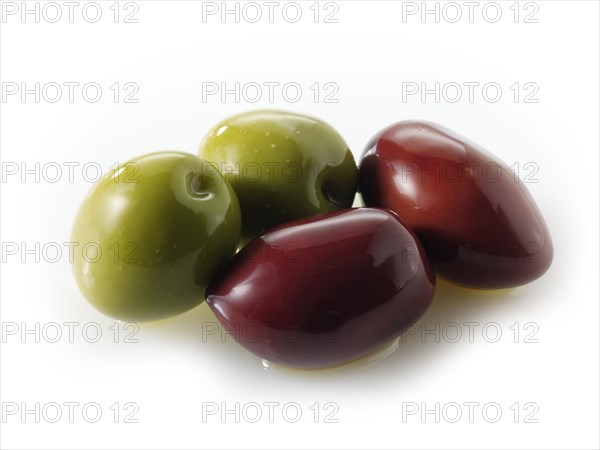 Kalamata and green olives
