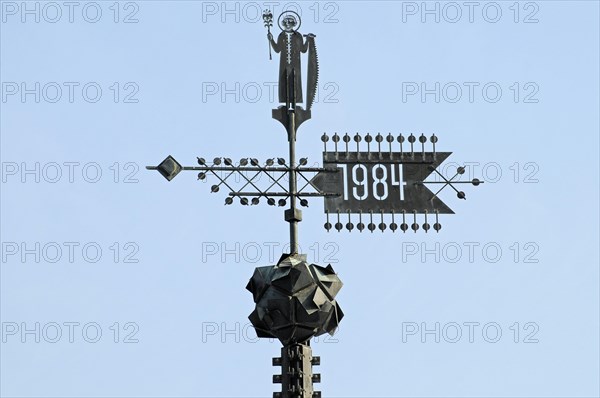 Weather vane on Cologne Cathedral