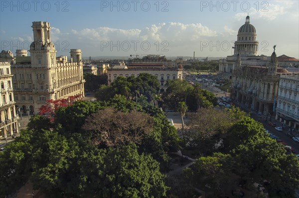 Large square on the Capitol