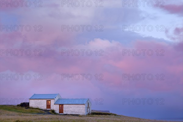 Storage shed
