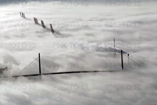 Koehlbrand Bridge in the fog