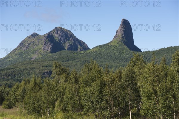 Rocks on the Hamaroy Peninsula