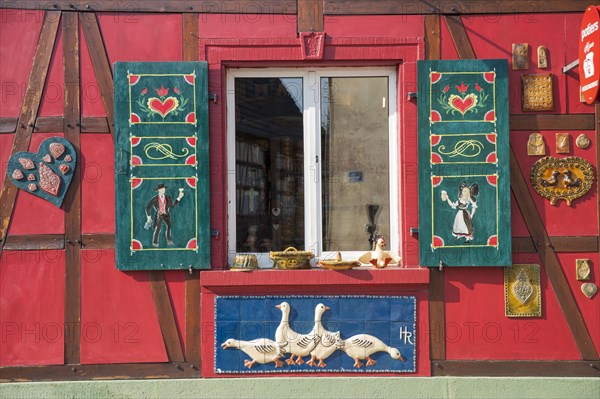 Half-timbered exterior with pottery