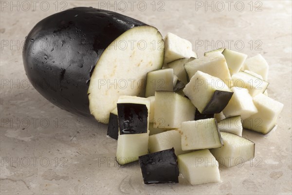 Aubergine