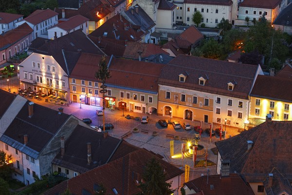 Hauptplatz square at dusk