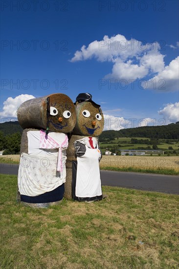 Figure of a couple