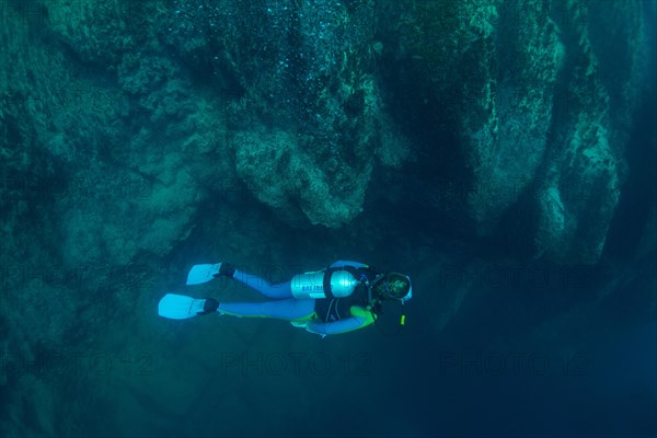 Scuba diver in Barracuda Lake