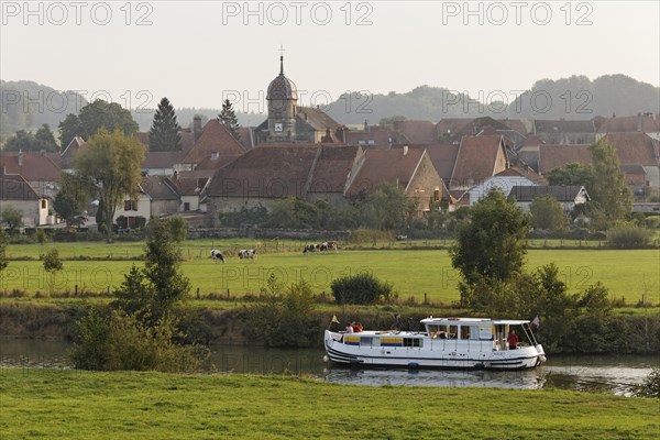 Houseboat