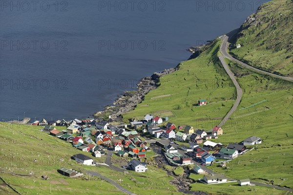 Funningur village