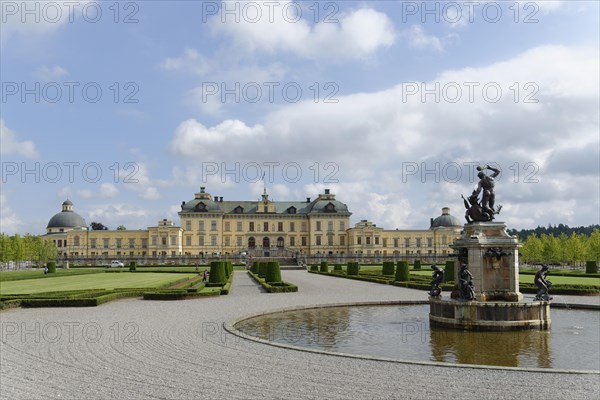 Fountain in the palace gardens