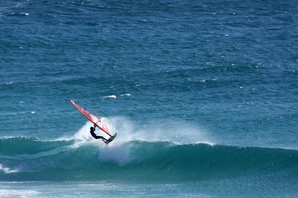 Wind surfer