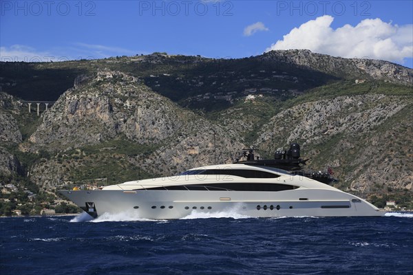 Palmer Johnson motor yacht Vantage