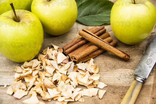 Apple tea