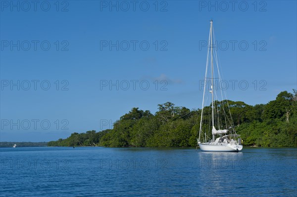 Sailing boat