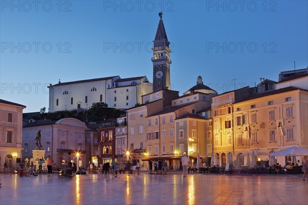 Tartini Square at dusk
