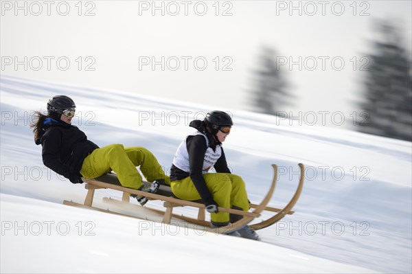 Horn sledge at full speed
