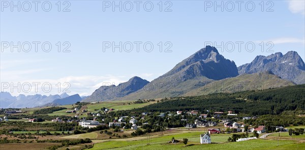 Wide valley landscape near Borg