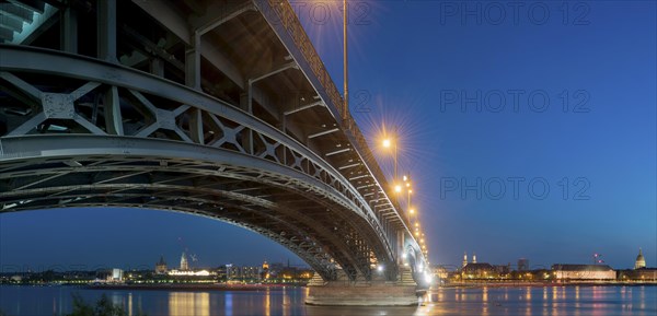 Theodor Heuss Bridge