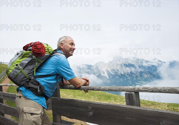 Hiker at the Gundhuette alpine cabine