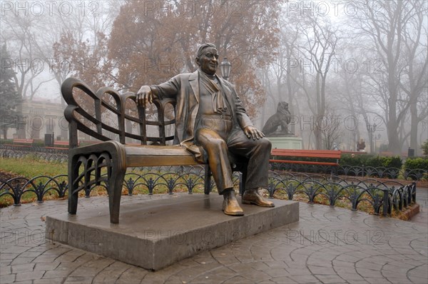 Bronze monument
