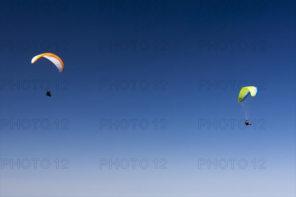 Paraglider at Mount Ebenalp