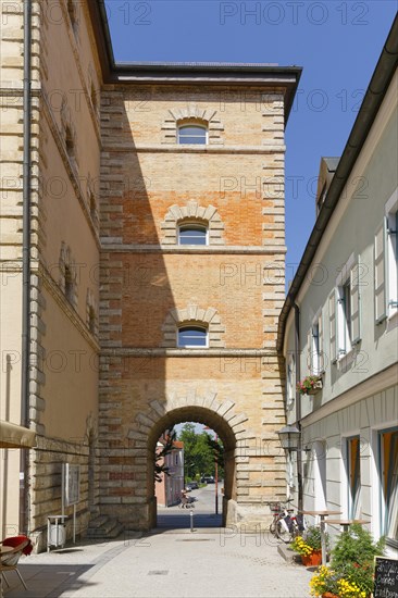 Gateway passage through the city walls