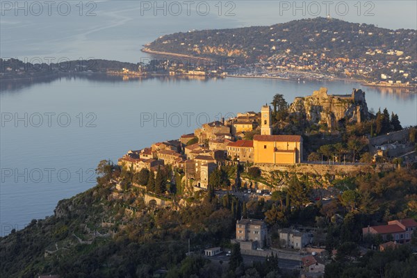 View over Èze